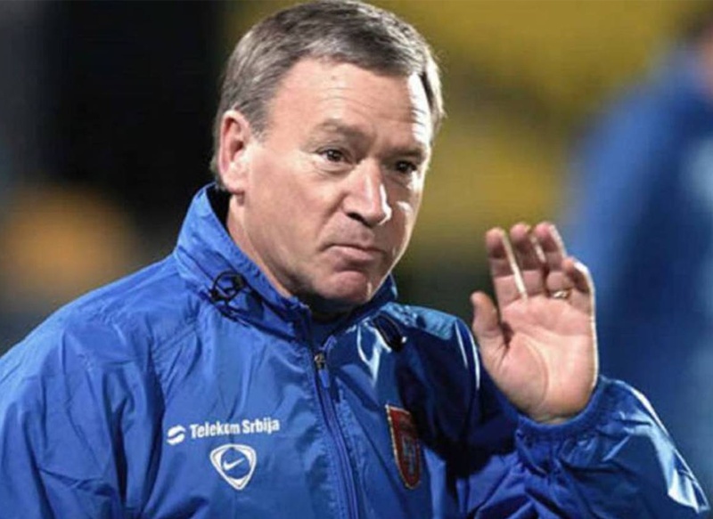 PARA EL TÉCNICO VASCO, ES UNA FALTA DE RESPETO CONTINUA A LOS PROFESIONALES