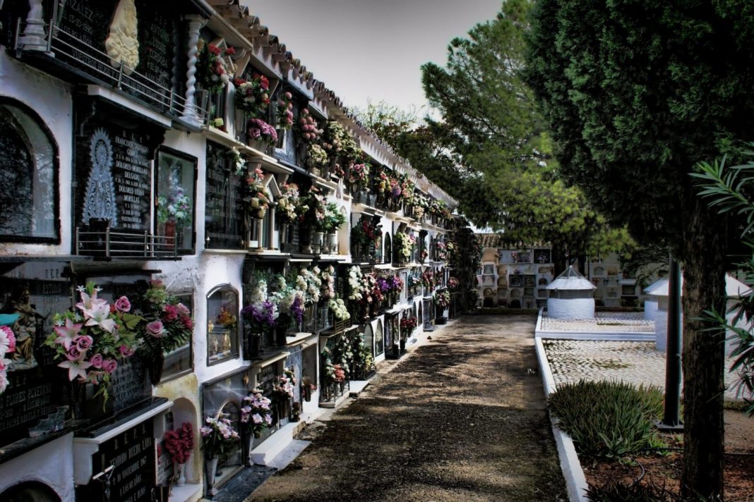 Cementerio de Andalucía: un lugar con sorpresas