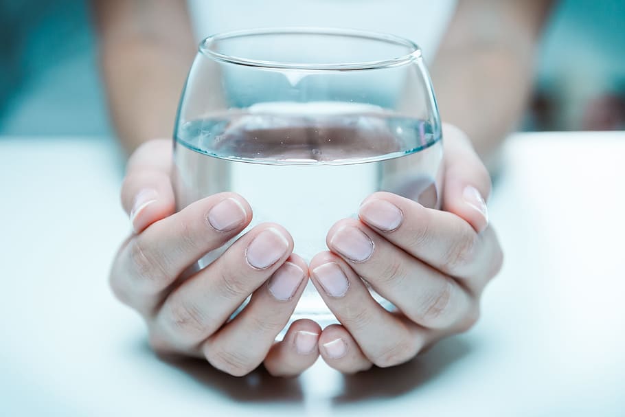 agua bebida recomendada