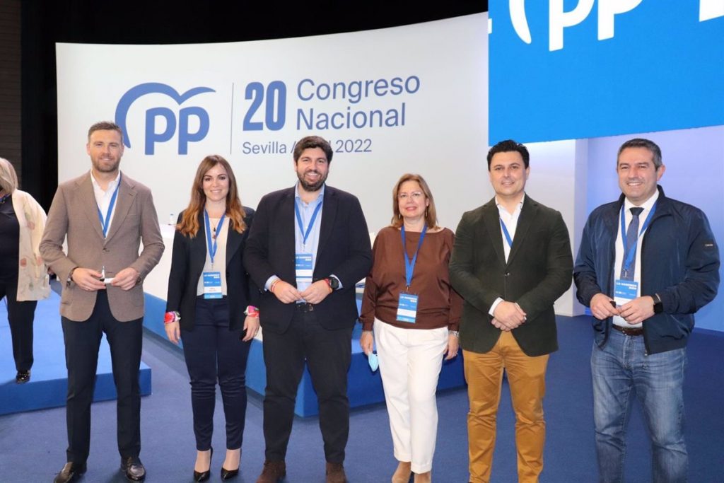 López en el punto de 'Miras' quiere repetir como líder del PP de Murcia a pesar de ser casadista 1 Moncloa lopez miras Moncloa