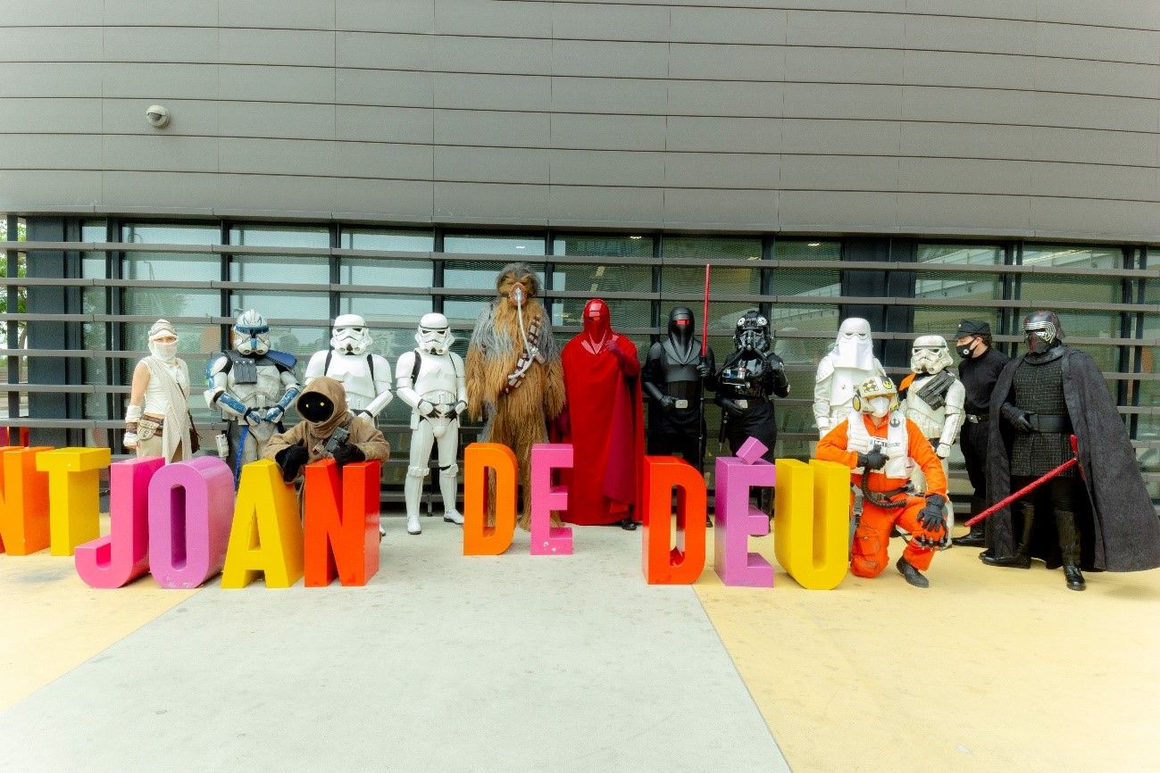 El Hospital Sant Joan de Déu recibe la visita de los personajes de Star Wars 1 Moncloa 1652704737 Imagen1 Moncloa
