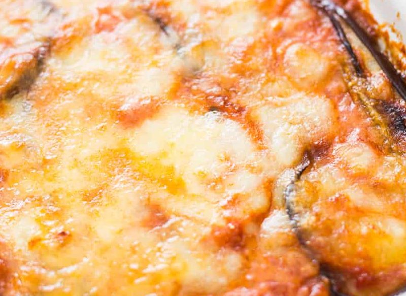 INGREDIENTES DE LAS BERENJENAS A LA PARMIGIANA