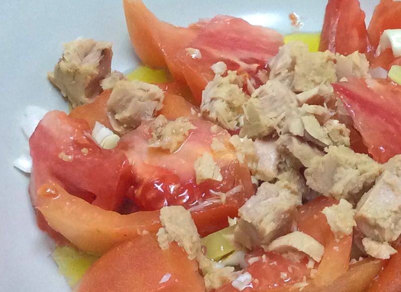 ENSALADA DE TOMATE, UNA OPCIÓN NUTRITIVA Y SALUDABLE