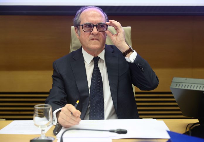 Ángel Gabilondo reclama transparencia al alcalde de Brihuega