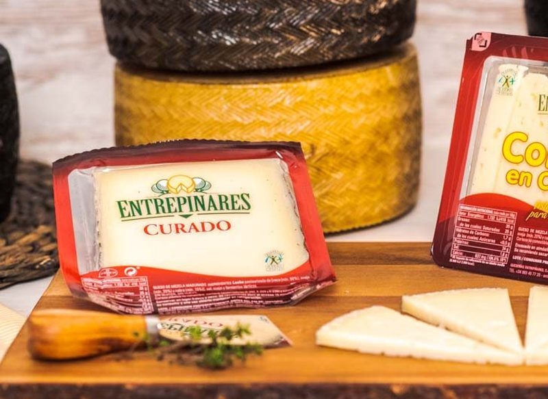 QUESO CURADO MEZCLA ENTREPINARES DE MERCADONA