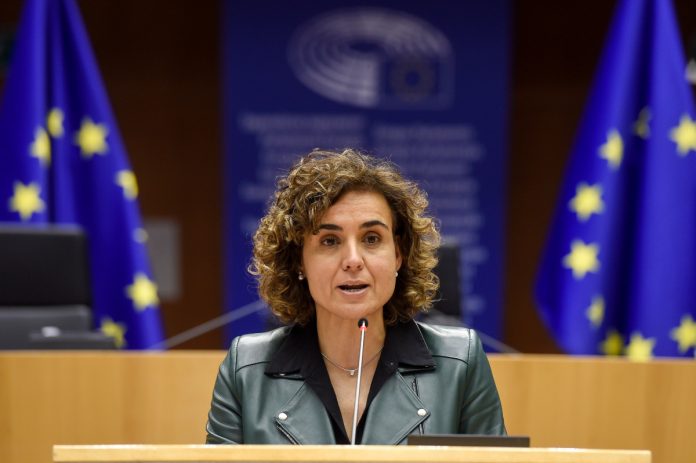 Dolors Montserrat confirma que también emitirán informe las comisiones europeas de Libertades Civiles y de Economía