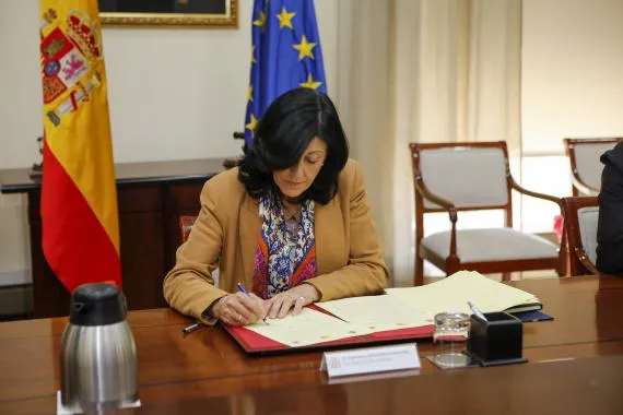 Margarita Robles tira de miembros de la casa para apaciguar los ánimos en el CNI 1 Moncloa esperanza Moncloa