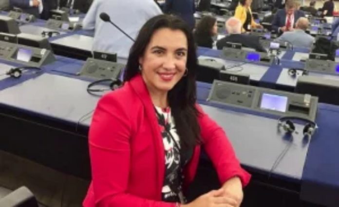 monica silvana