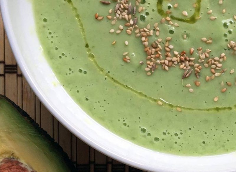 GAZPACHO FRÍO DE AGUACATE, UNA RECETA REFRESCANTE