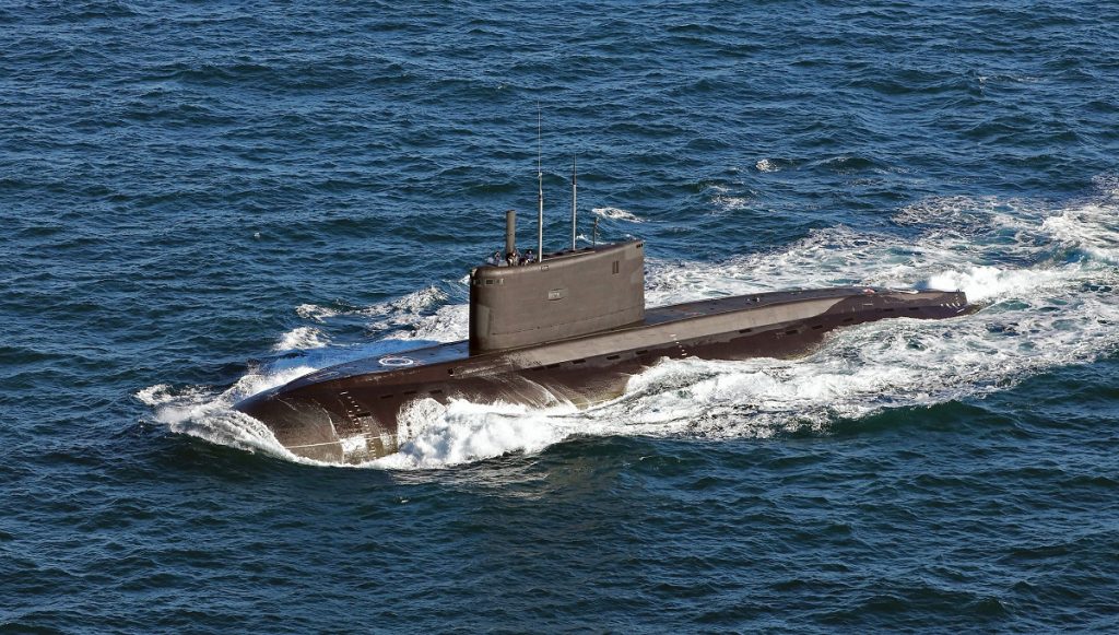 1 Kilo Class Russian Submarine MOD 45165129 copia 1 Moncloa