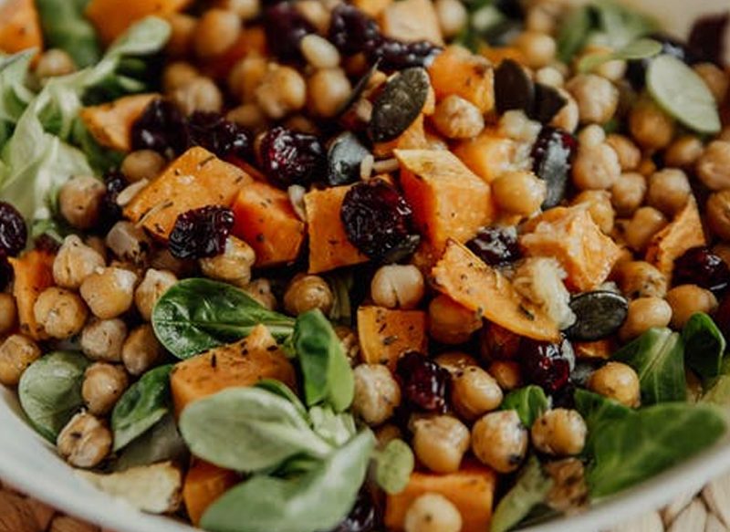 RECETA DE ENSALADA DE GARBANZOS MARROQUÍ