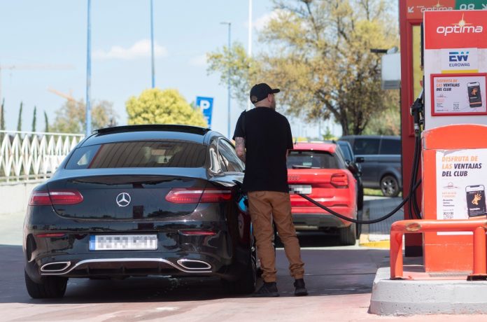 Los empresarios de las gasolineras aseguran que los márgenes de ganacias se han hecho cada vez más estrechos a pesar del aumento de los precios de los combustibles.