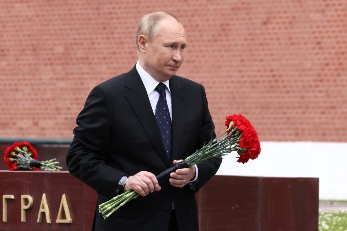 Las sospechas por las extrañas muertes de los magnates rusos caen sobre el régimen Vladimir Putin