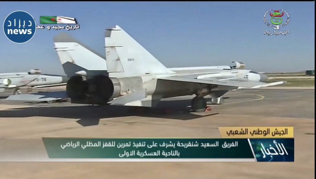 El MiG-25, la “bestia” de la OTAN en la Guerra Fría continúa en servicio en Argelia 2 Moncloa FV ReMMXEAE3fLL Moncloa