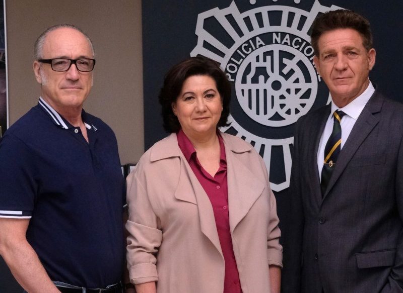 ROBERTO ÁLVAREZ Y PEPA ANIORTE SIGUEN EN SERVIR Y PROTEGER