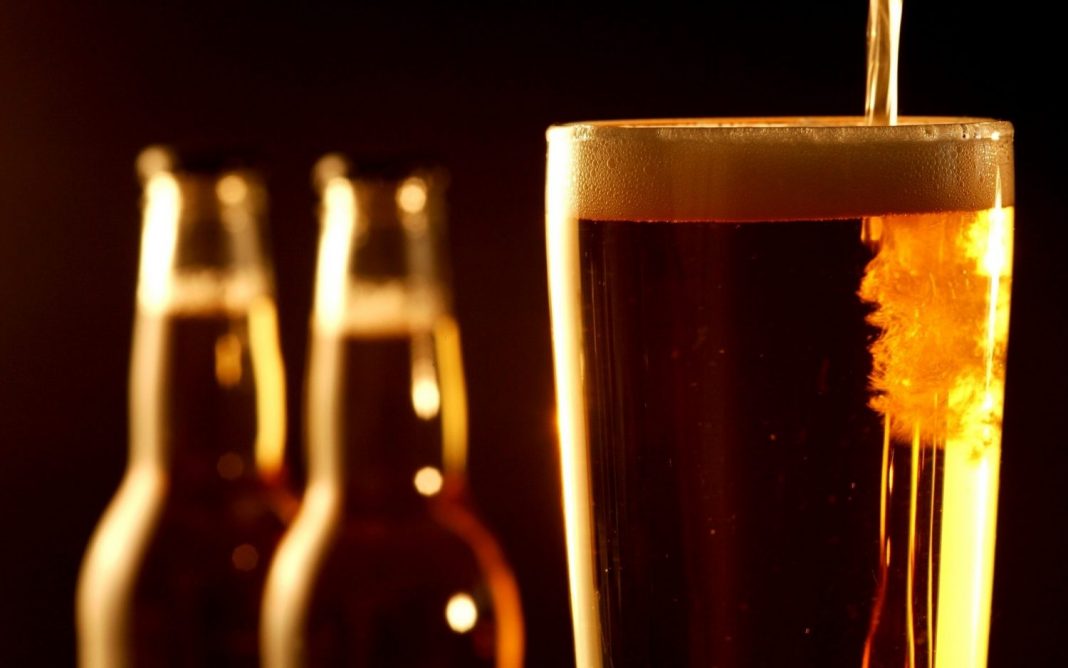 ¿Por qué consumir cerveza puede alertarnos sobre la presencia del cáncer en nuestro organismo?
