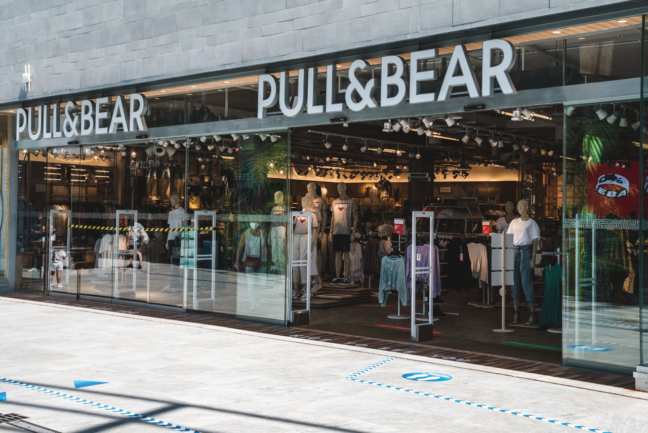 Pull&Bear: el de flores y otros chollos rebajas