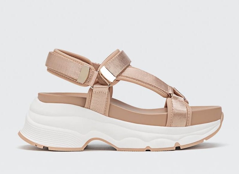 SANDALIAS PLANAS SPORT DE STRADIVARIUS