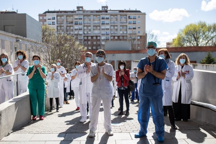 La Comunidad de Castilla y León asumió a 46 médicos venezolanos.