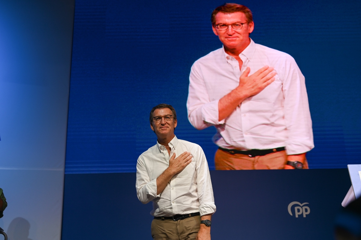 AAlberto Núñez Feijóo es el líder mejor valorado por los españoles