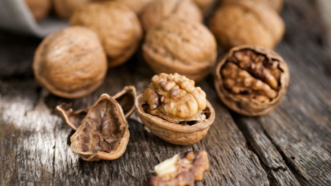 ¿Cuántas nueces podemos consumir al día?