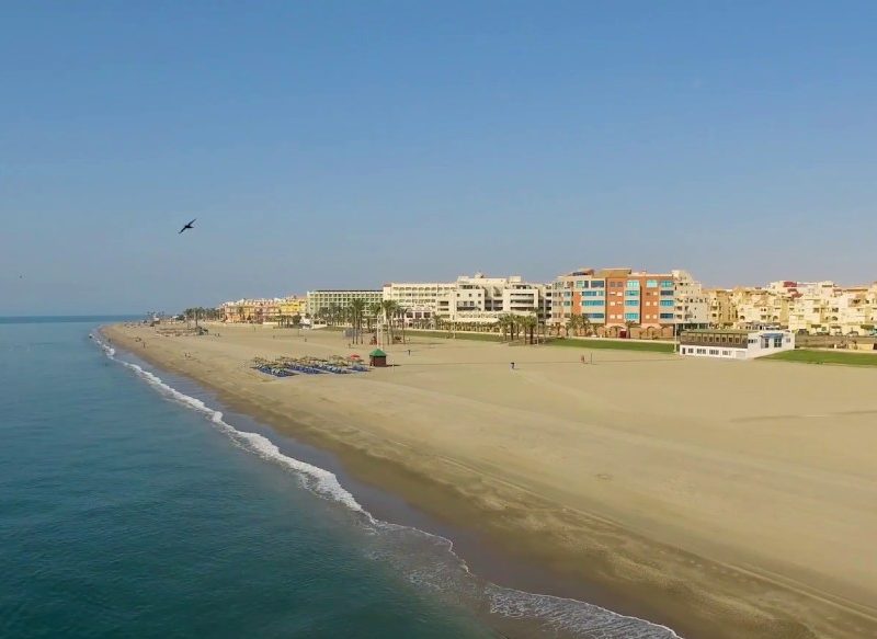 PLAYA DE LA BAJADILLA Y PLAYA GUAINOS BAJOS (ALMERÍA)