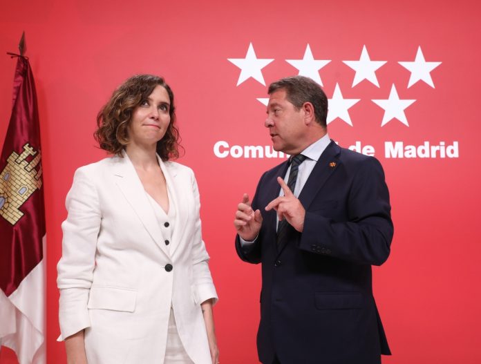 Emiliano García - Page e Isabel Díaz Ayuso se rebelan contra las medidas del Ejecutivo.