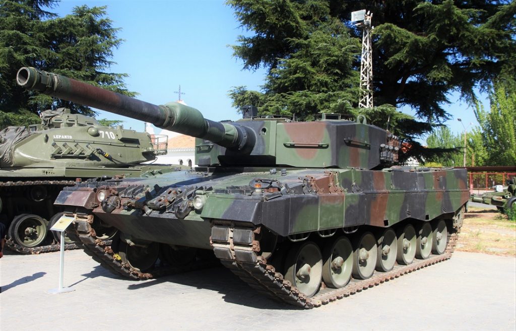 Los carros de combate Leopard españoles, del olvido a las cabeceras de la prensa 2 Moncloa IMG 8329 copia Moncloa