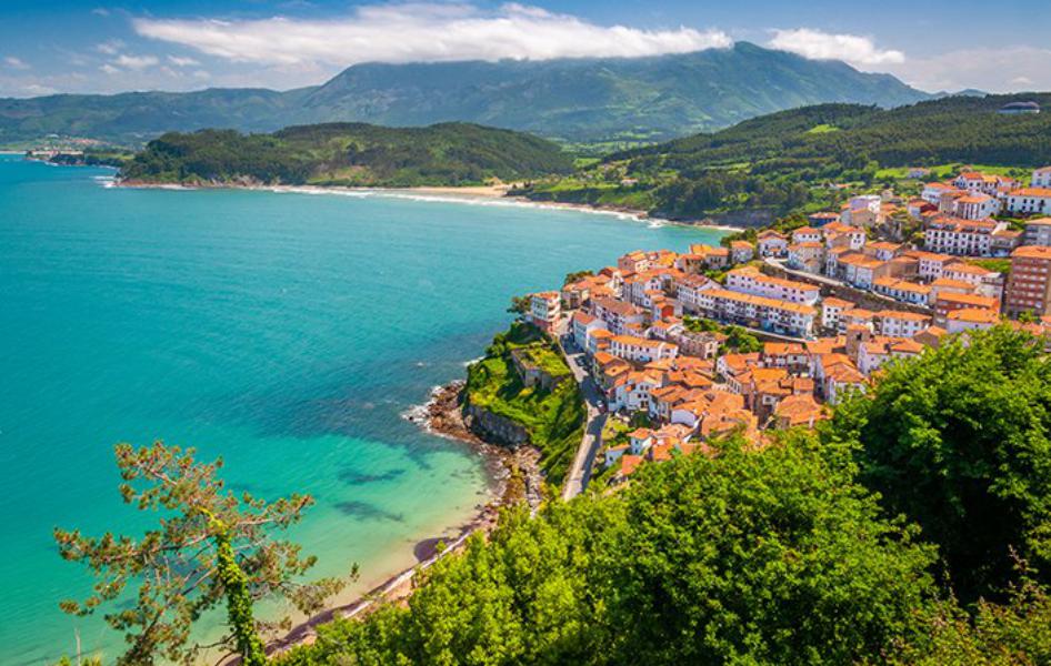 Pueblos marítimos de España: Lastres (Asturias)