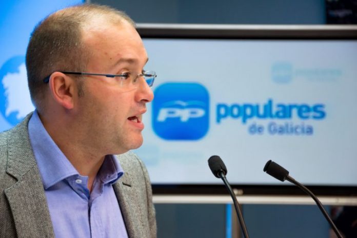 Tellado defiende la alternativa del PP ante a un PNV 