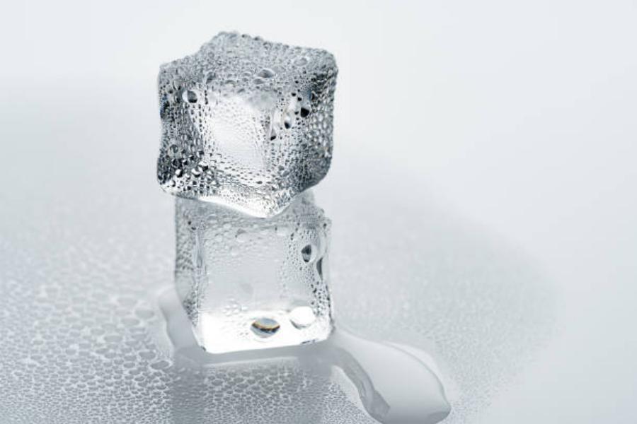 Cómo hace cubitos de hielo más grandes