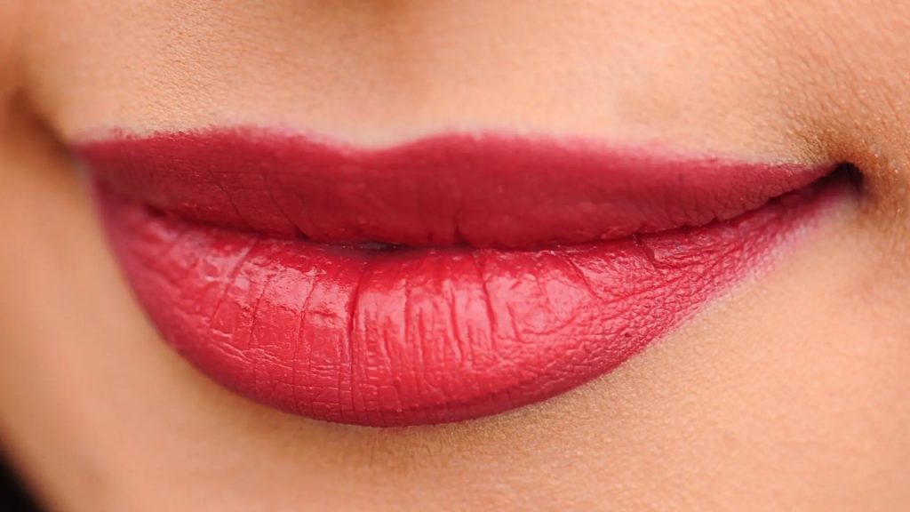 El pintalabios de Primor, 'joya' económica: labiales mates a menos de 3€, pigmentación perfecta y colores encantadores 1 Moncloa labial-mercadona