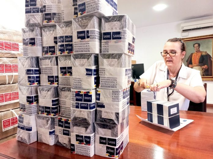 Llegarn pasaportes al consulado de Venezuela en Barcelona