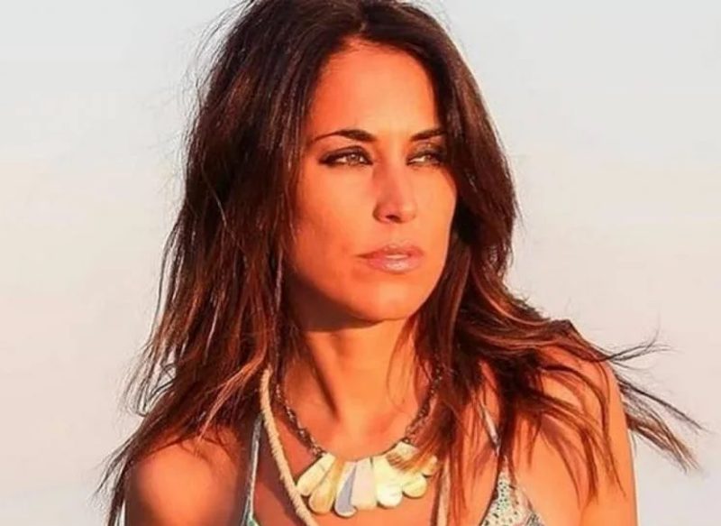 SIN RASTRO DE SU PASADO EN LA POLÍTICA