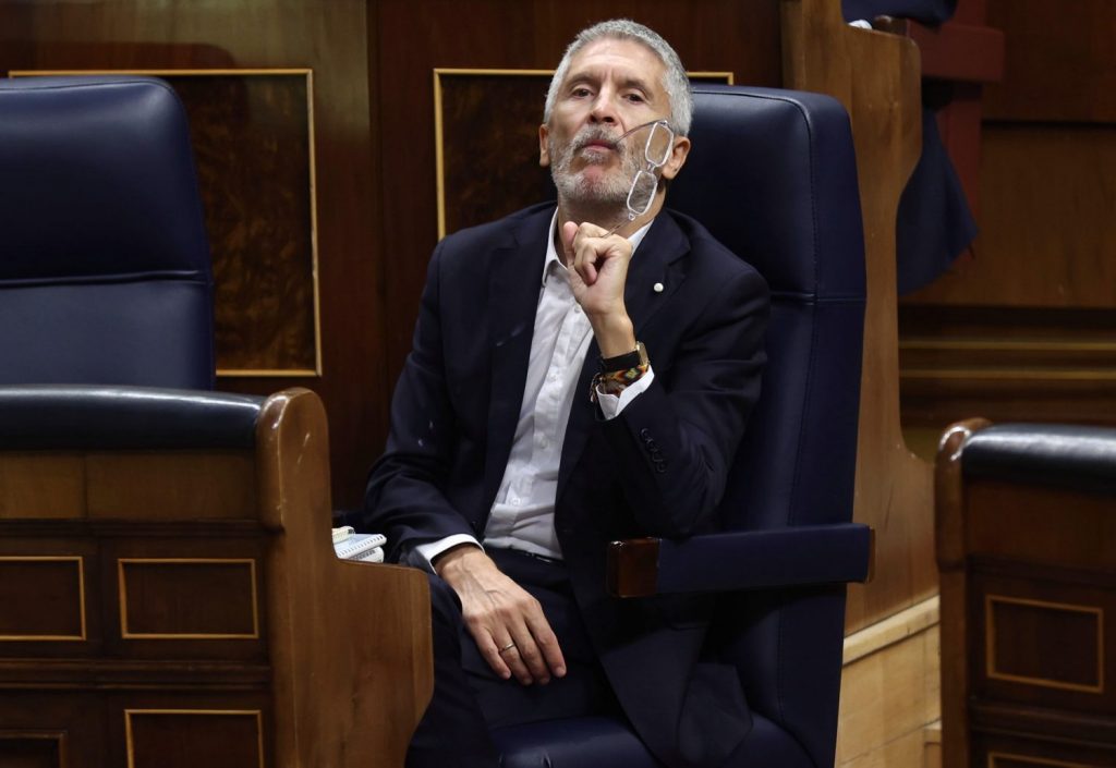 La Guardia Civil protege las aguas españolas con un buque oceánico de 35 M€ 1 Moncloa Fernando Grande Marlaska