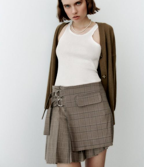 Zara: la falda pantalón que no querrás quitarte este otoño 