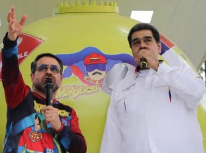 Nicolás Maduro y Rafael Lacava