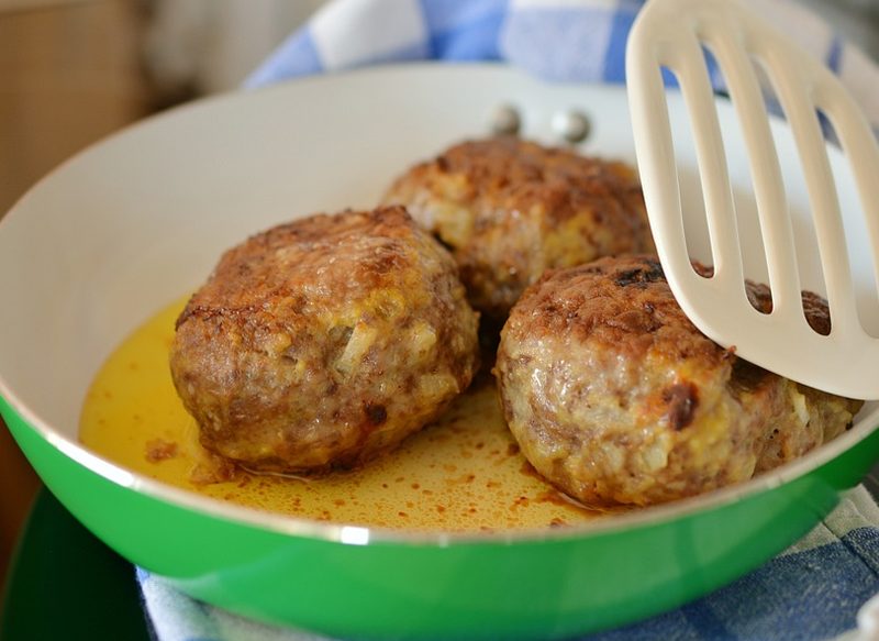 REMATE FINAL DE LAS ALBÓNDIGAS CON SALSA DE HONGOS Y FOIE