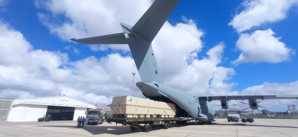 <strong>Primer vuelo del avión remotamente tripulado Predator-B desde Lanzarote</strong> 3 Moncloa Despliegue Predator AMLAN 10 Moncloa