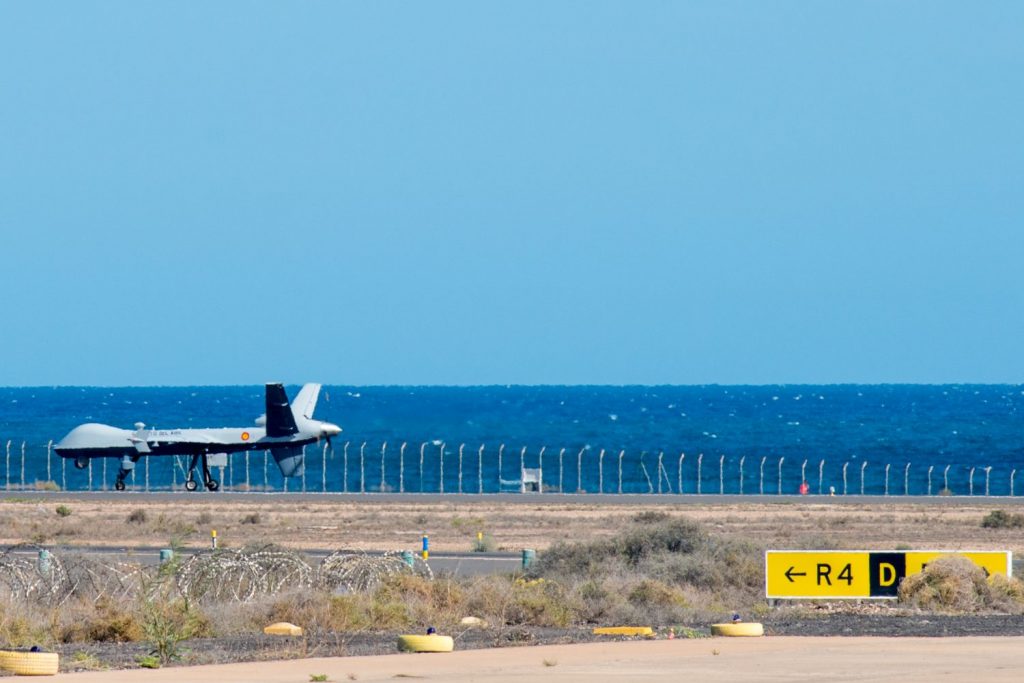 <strong>Primer vuelo del avión remotamente tripulado Predator-B desde Lanzarote</strong> 2 Moncloa FOT4615 Moncloa