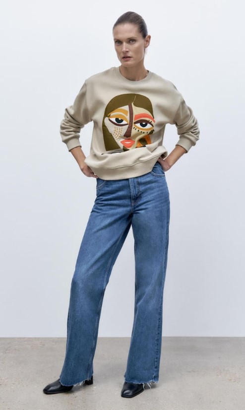Sudadera estampada color beige