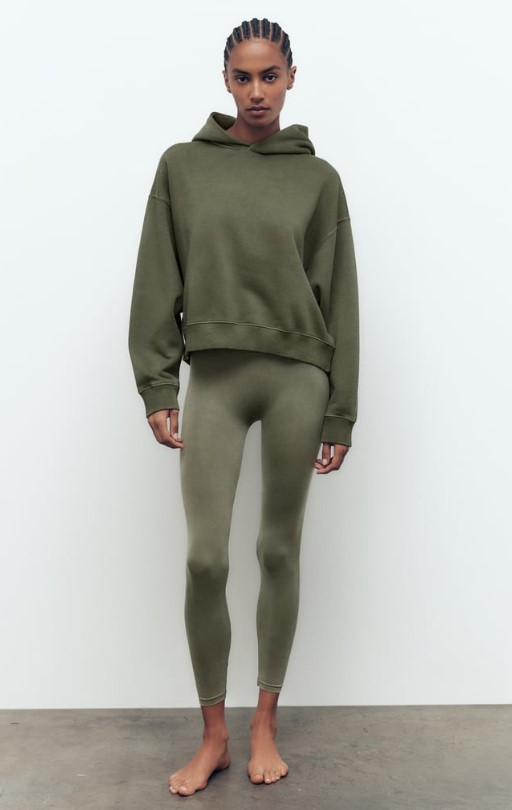 Sudadera efecto lavado de Zara