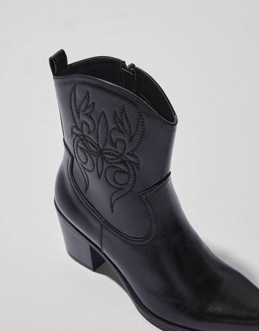 botin tacon cowboy