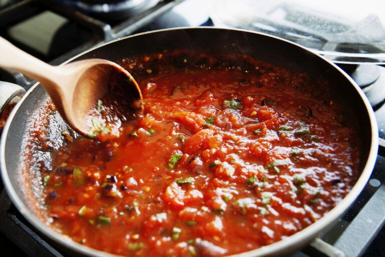triturar salsa