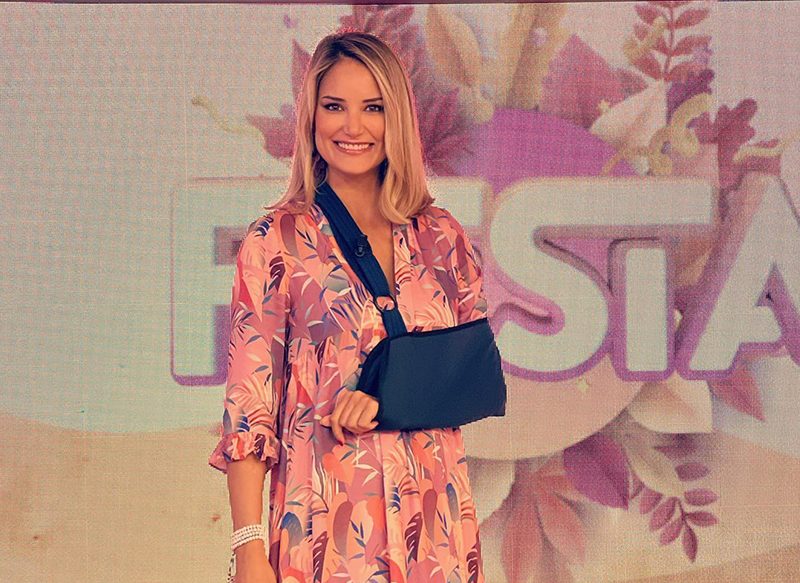 ALBA CARRILLO FUE PRESENTADORA DE SÁLVAME