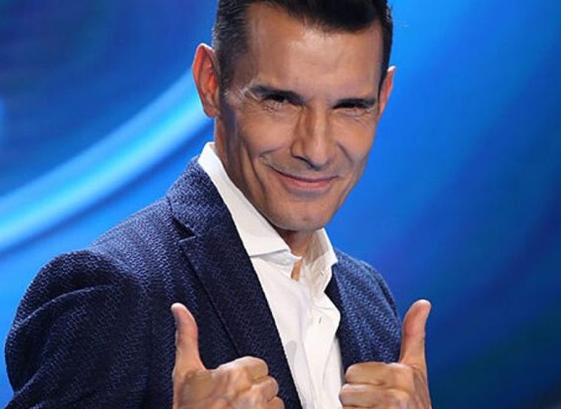 MUY VINCULADO A TELECINCO