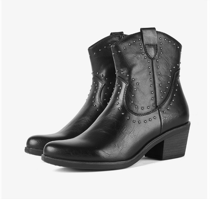 Botines de mujer Break and Walk de estilo cowboy en napa negro con tachuelas y tacón el corte inglés