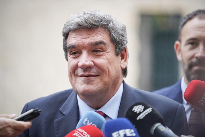 José Luis Escrivá, el ministro que reformó mal las pensiones y que descarta la recesión con los aranceles de Trump | Fuente: Agencias