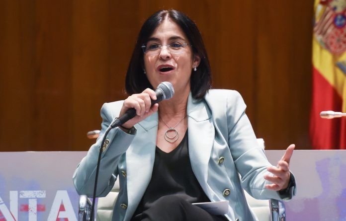 Carolina Darias guateque Sanidad