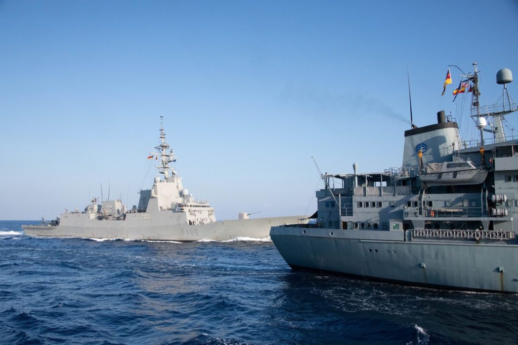 <strong>La fragata “Cristóbal Colón” lidera las operaciones antiaéreas de la OTAN en Grecia</strong> 2 Moncloa FhQbDwbXkAAwN G Moncloa